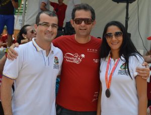 Diretor do Departamento de Esportes, Munir Saygli, prefeito Marco Antônio e a diretora do Departamento de Equipamentos Esportivos, Glauciane Lopes
