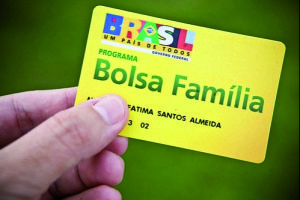 14 milhões de famílias estão inscritas no programa do Bolsa Família