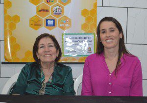 Presidente do Conselho Municipal do Idoso, Rosa Maria Martins, secretária Municipal de Desenvolvimento Social, Lívia Maria Siqueira Fernandes