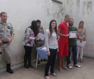 Certificados foram entregues por Vinicius Faria e Kercilene Silva