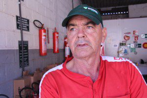 Eduardo Gomes é dono de uma loja de venda extintores de incêndio