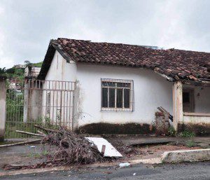 Casa localizada no Bairro Santa Zita está entre os imóveis que serão vendidos