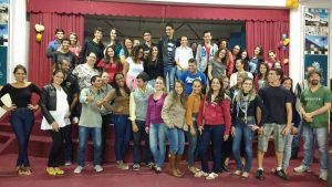 Apresentação envolve alunos de todos os períodos do curso