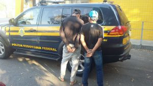 Suspeitos detidos pela PRF