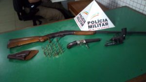 Armas e munições apreendidas pela Patrulha Rural