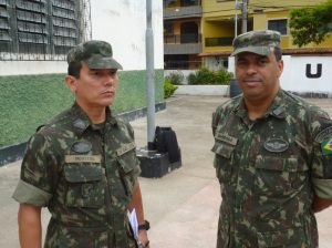 Sargento Monteiro e Barbosa, delegado da junta militar (foto: Rádio Cidade)