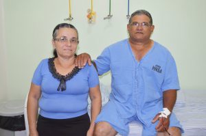 Sebastião Donato Rodrigues, 58, e a esposa Maria Chagas Herculano. Sebastião sofria de hérnia umbilical 