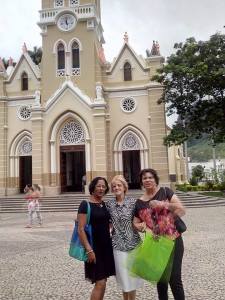 As irmãs Margareth, Mafalda e Marlene no reencontro em Caratinga