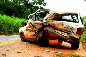 Carro da prefeitura de Santana do Manhuaçu (foto: Internet)