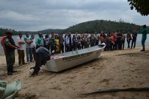 Barco servirá de apoio à fiscalização e ao desenvolvimento de projetos de educação ambiental nas lagoas