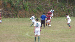 Partida foi muito disputada