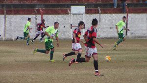Caratinga e Limoeiro fizeram um jogo bastante disputado