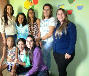 Equipe da APAE junto da equipe da Prefeitura 