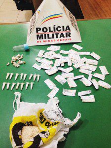 Droga encontrada pelos policiais