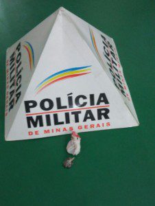 Droga encontrada na casa do foragido