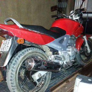 Moto recuperada pelos militares