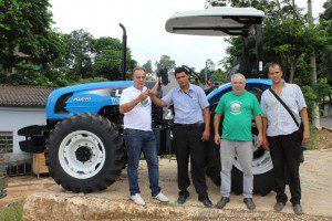 Secretário Municipal de Agricultura, Abastecimento e Agronegócios, Denis Gutemberg, recebeu o equipamento na sexta-feira (12)