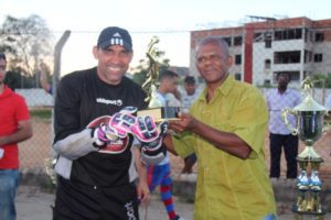 Ricardo Baiano foi o melhor goleiro do campeonato